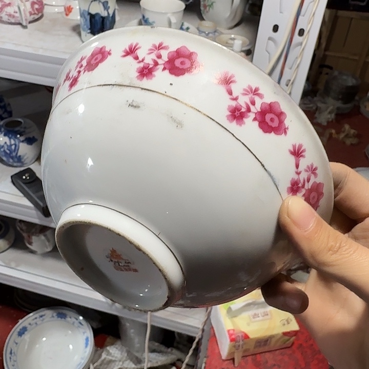 景德镇的陶瓷瓷器