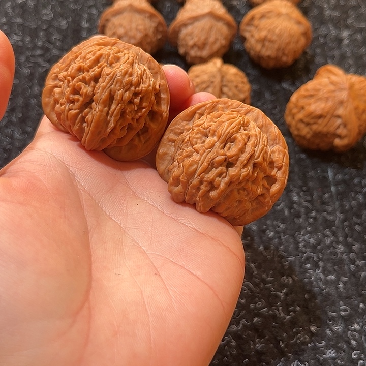 文玩核桃吊坠四座楼