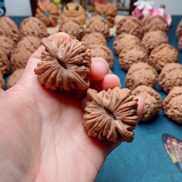 文玩核桃把件四座楼42