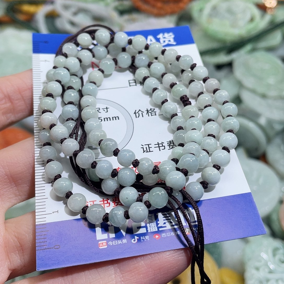 翡翠未镶嵌挂件5265