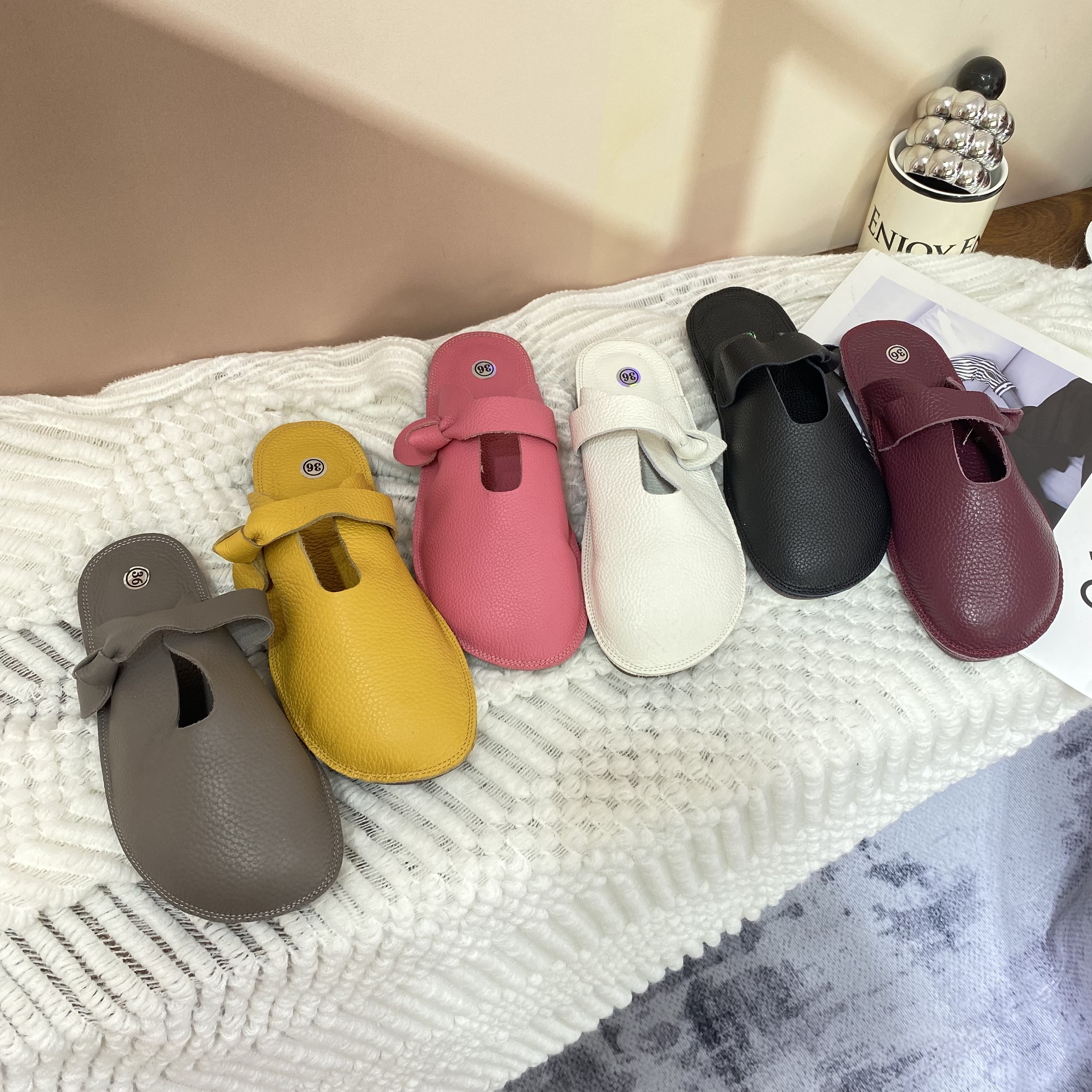 2566头层牛皮时尚百搭软底包头居家拖鞋