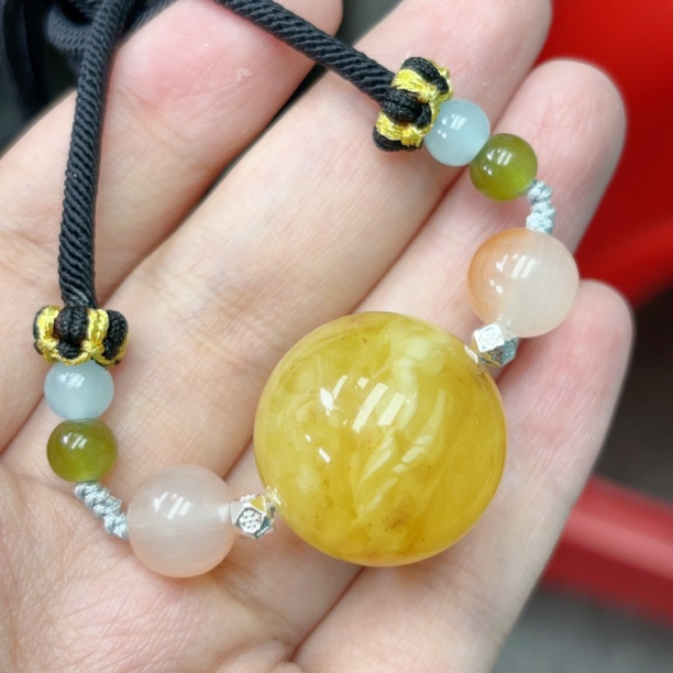 虎皮纹白花满蜡23➕瑕疵蜜蜡锁骨珠项链（521号）