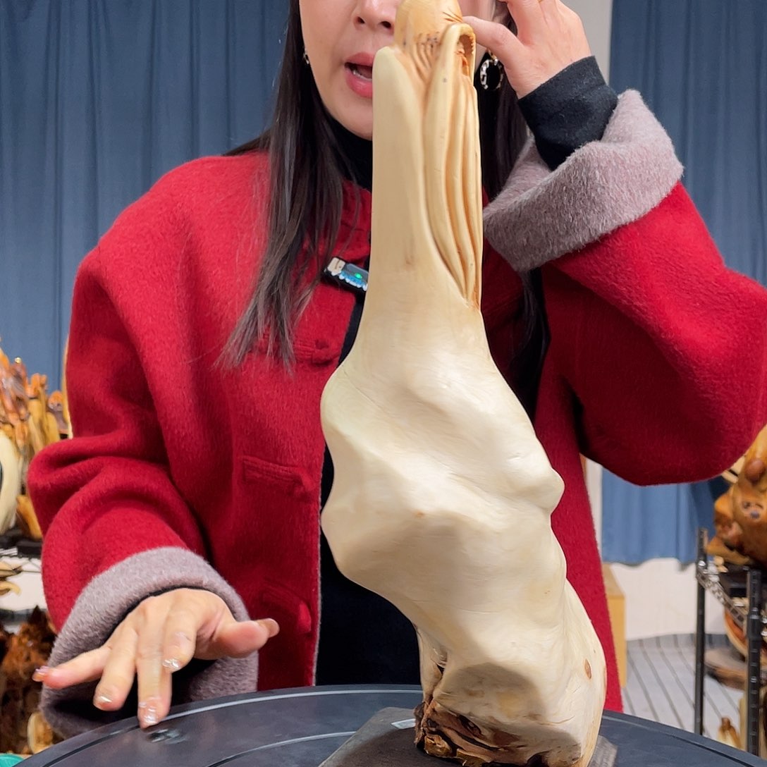 柏木（崖柏）随型艺术根雕