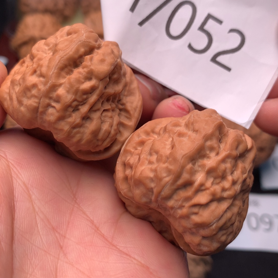 文玩核桃把件40尺寸蛤蟆头