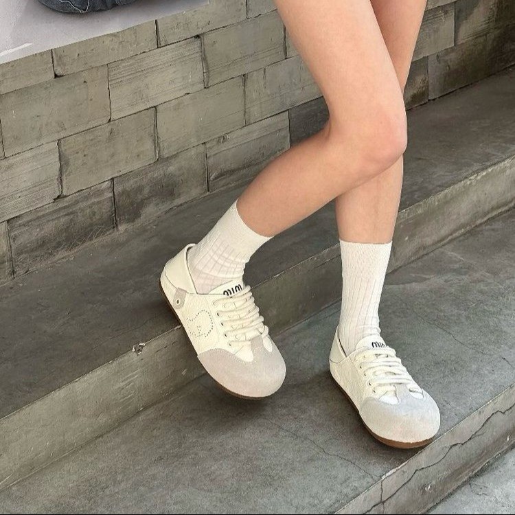 真皮拼接软底系带豆豆鞋女2025春季新款百搭德训鞋休闲系带小白鞋