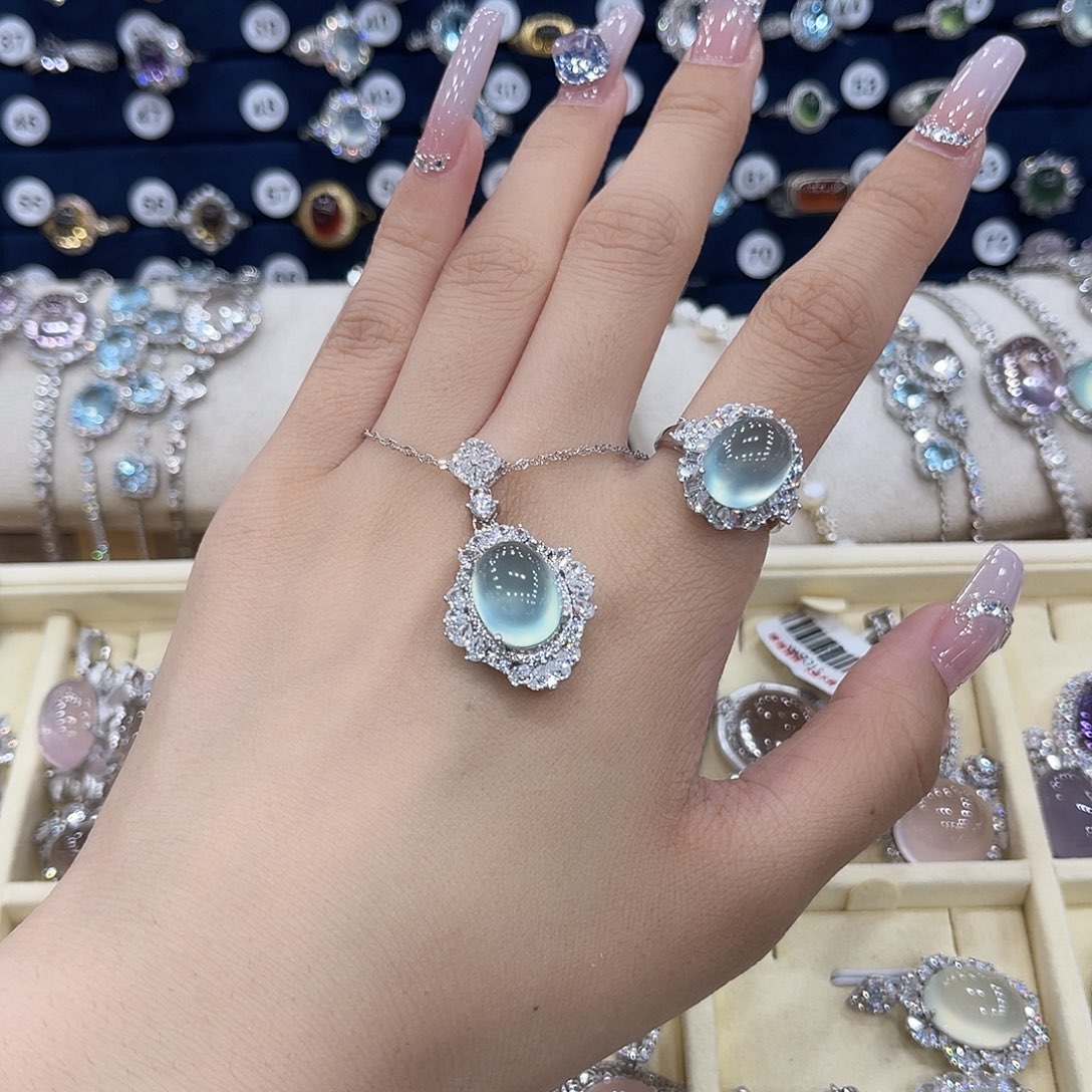 岫玉银S925镶嵌吊坠水*