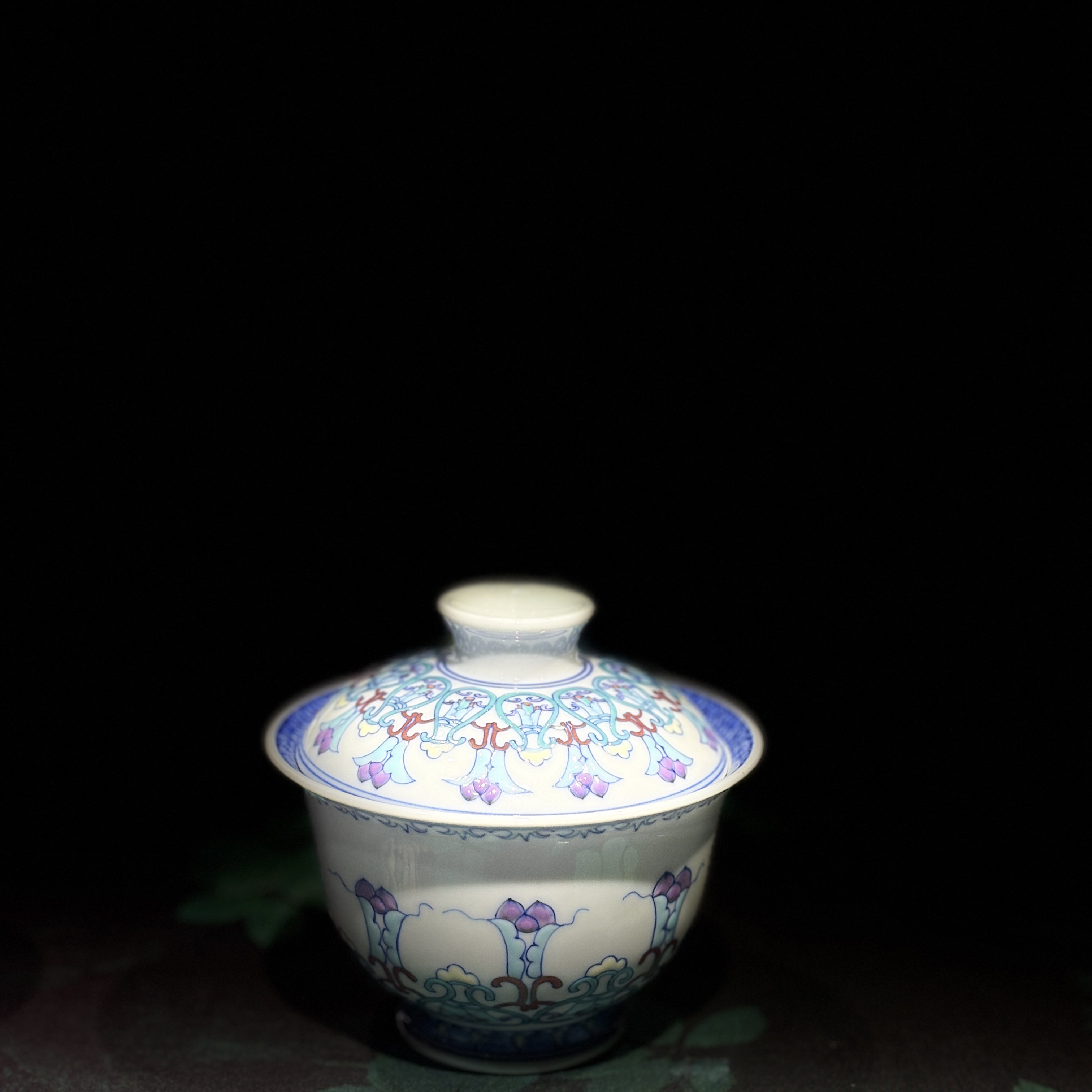 清风十里斗彩宝相福利盖碗