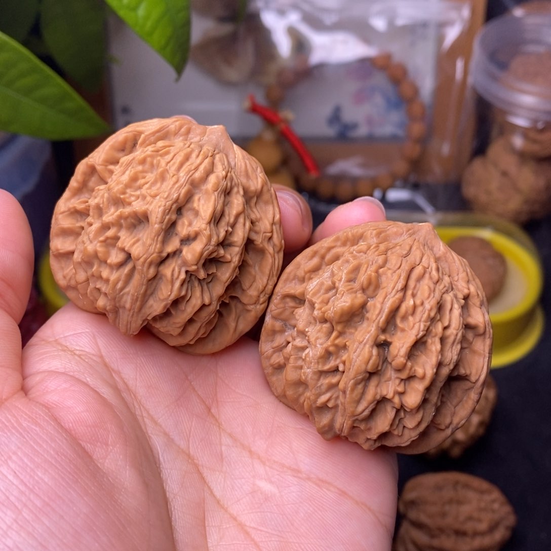 文玩核桃把件44麦虎