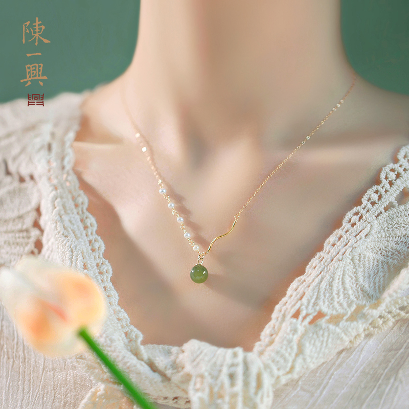 气质复古天然锁骨链简约轻奢14K和碧送子观音玉坠