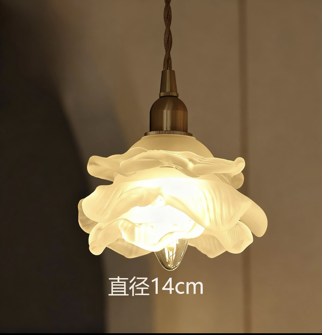 白玫瑰的故事复古黄铜雕花小吊灯家用床头干区镜前玻璃隔断小吊灯