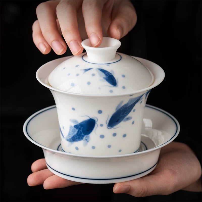 手绘羊脂玉瓷年年有鱼三才盖碗家用青花功夫茶具泡茶碗盖杯赏64号