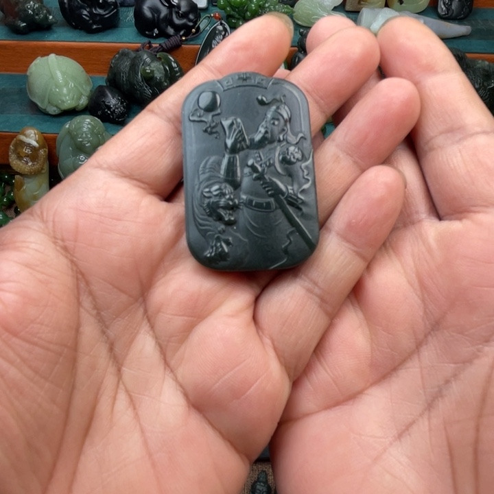 和田玉未镶嵌吊坠(不含链)