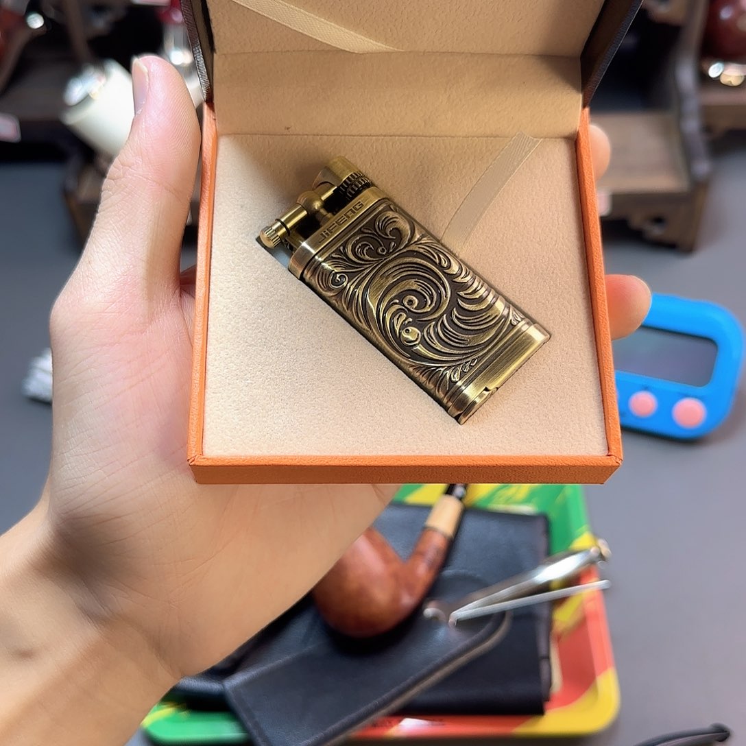 火机4789987655678999