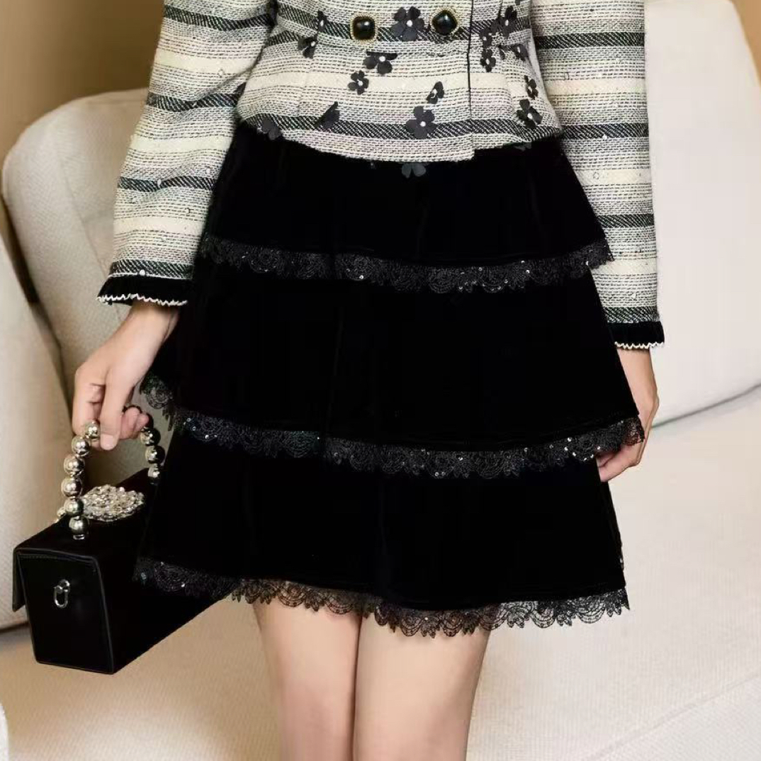 高级重工冬季法式蕾丝拼接丝绒短款时尚半身裙