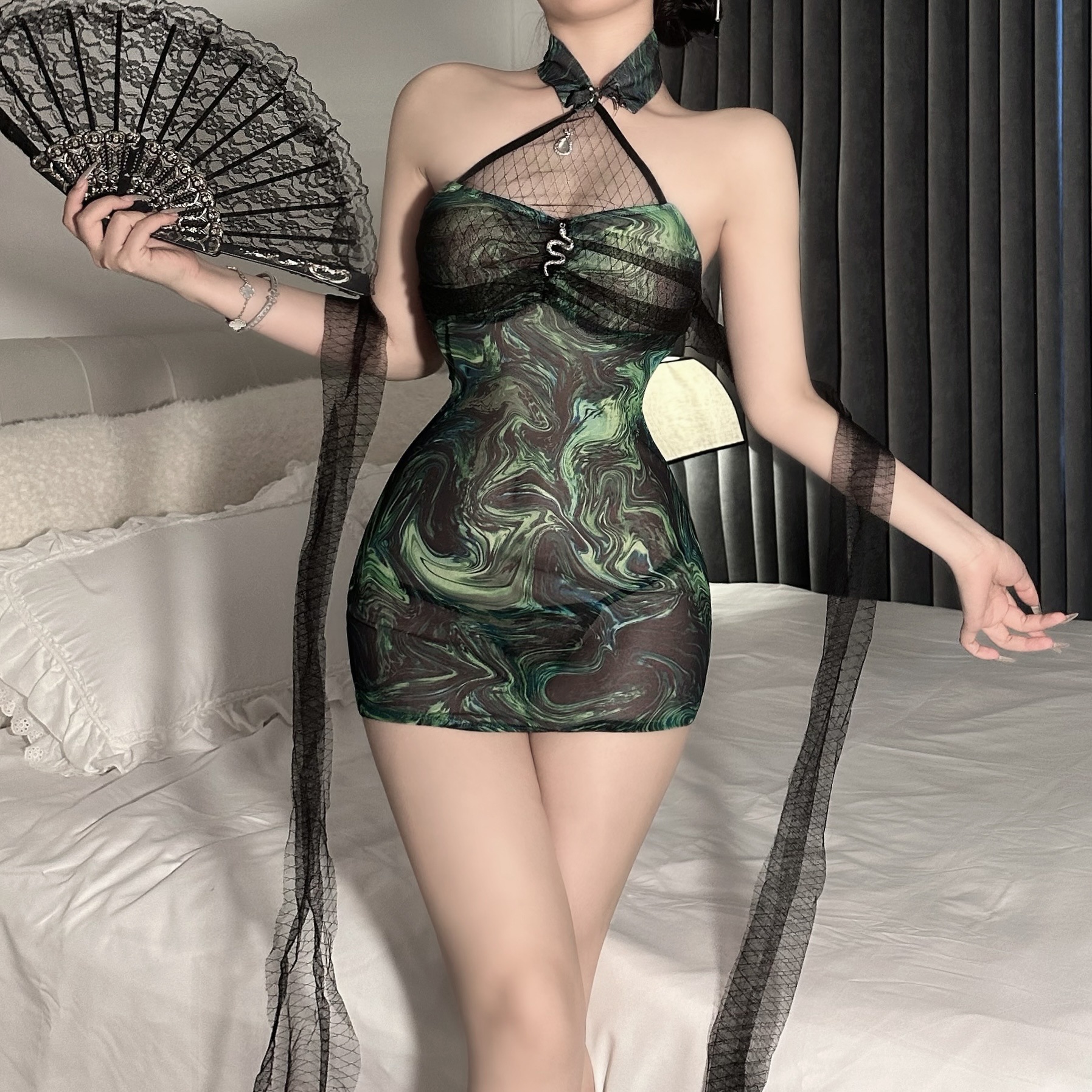 挂脖性感立领挂脖裙内衣露肩披帛网纱显瘦睡裙复古气质纯欲风