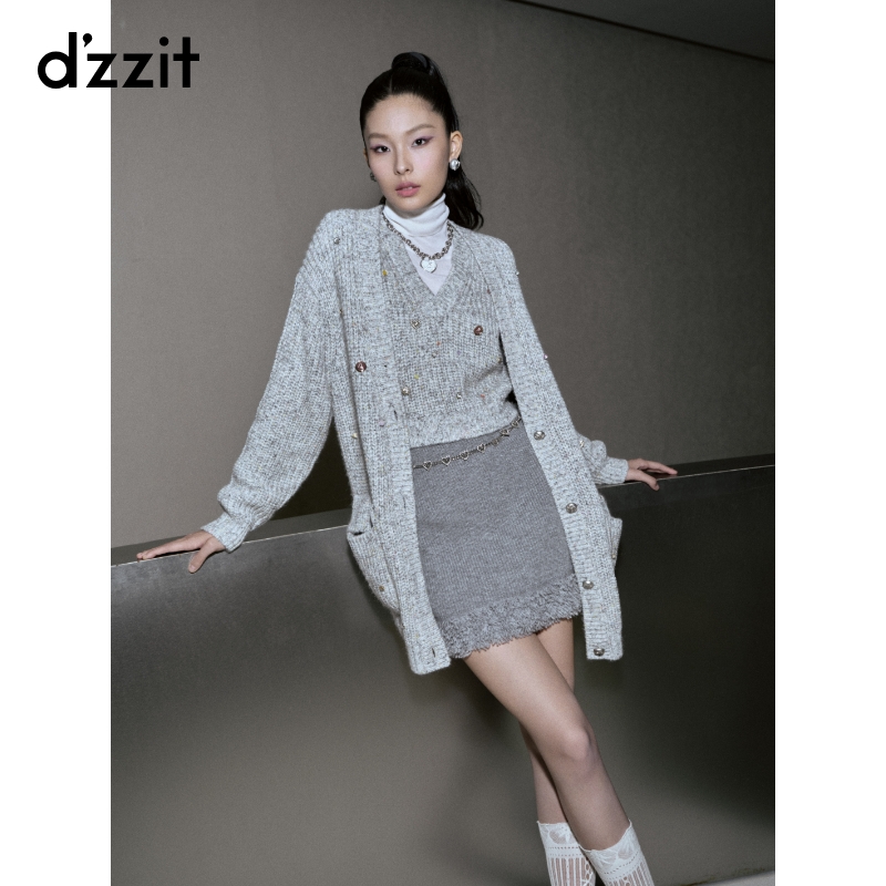 dzzit地素针织衫冬季慵懒风缤纷纽扣装饰宽松外套女3I4E5391E