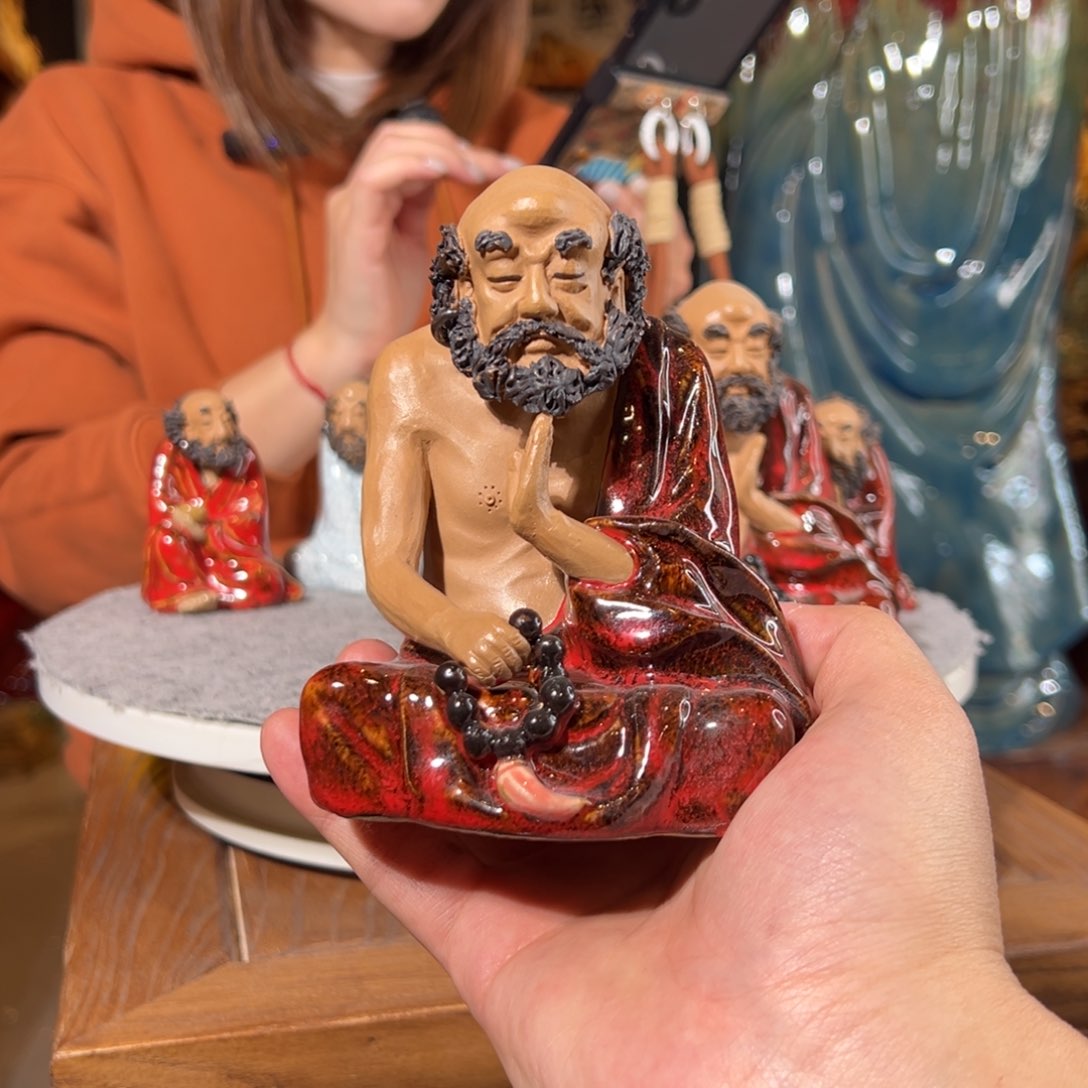 陶瓷红达摩13cm哈哈哈哈哈哈哈哈