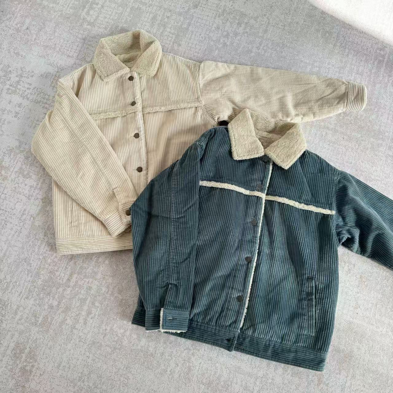 秋冬厚款灯芯绒面料内里羊羔绒翻领保暖显肤白外套纽扣25111840