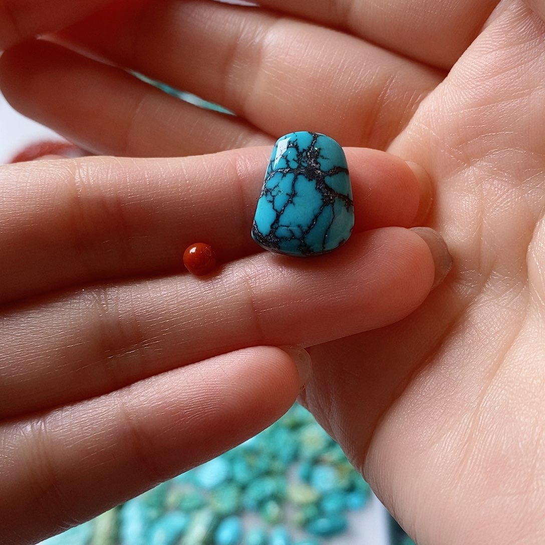 南红玛瑙颈饰未镶嵌