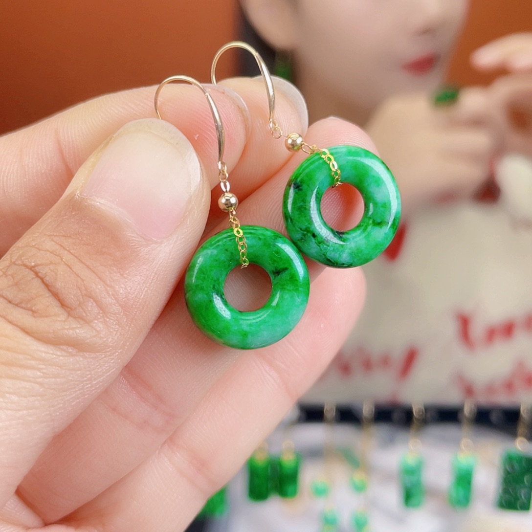 翡翠18K金镶嵌耳饰