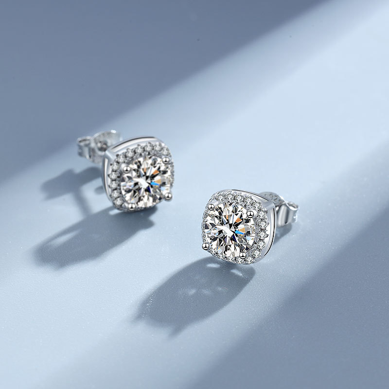 925银耳饰 方包耳钉50分高级满钻百搭女士美式轻奢独特气质耳饰