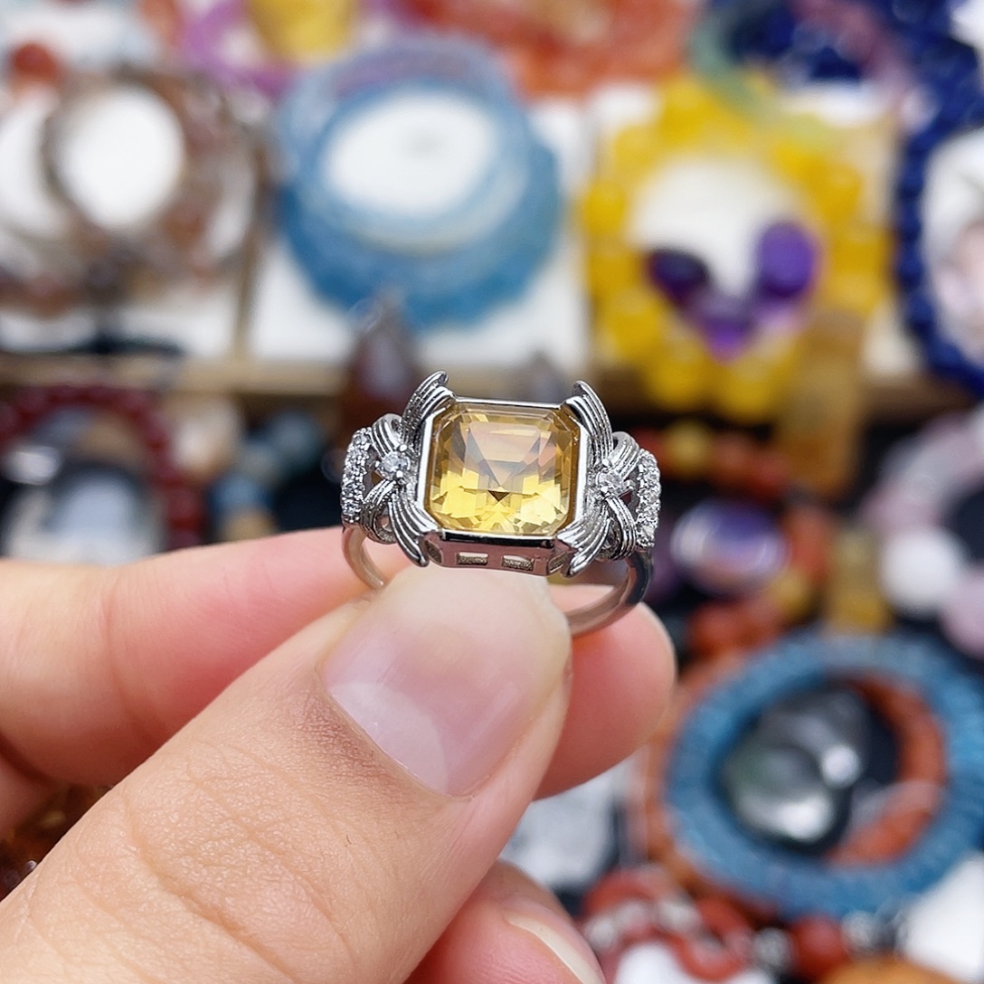 银S925镶嵌烟晶戒指