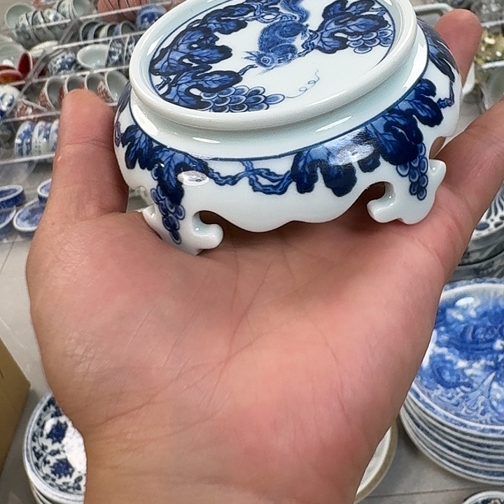 瓷片松鼠板凳盖直景德镇