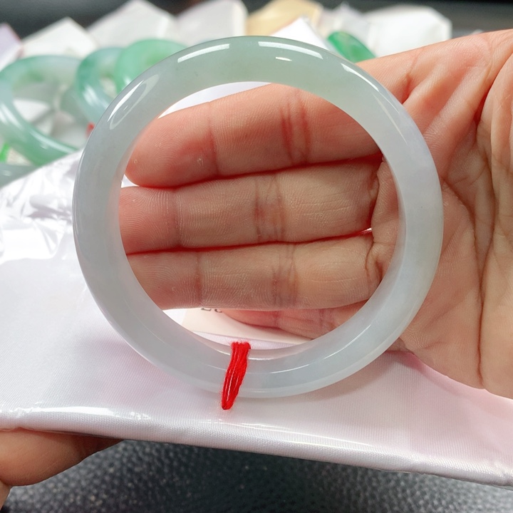 翡翠手镯未镶嵌555656565656