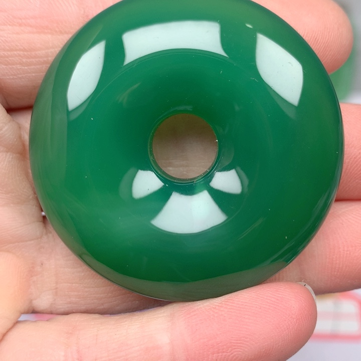 玛瑙/玉髓颈饰未镶嵌人****饭