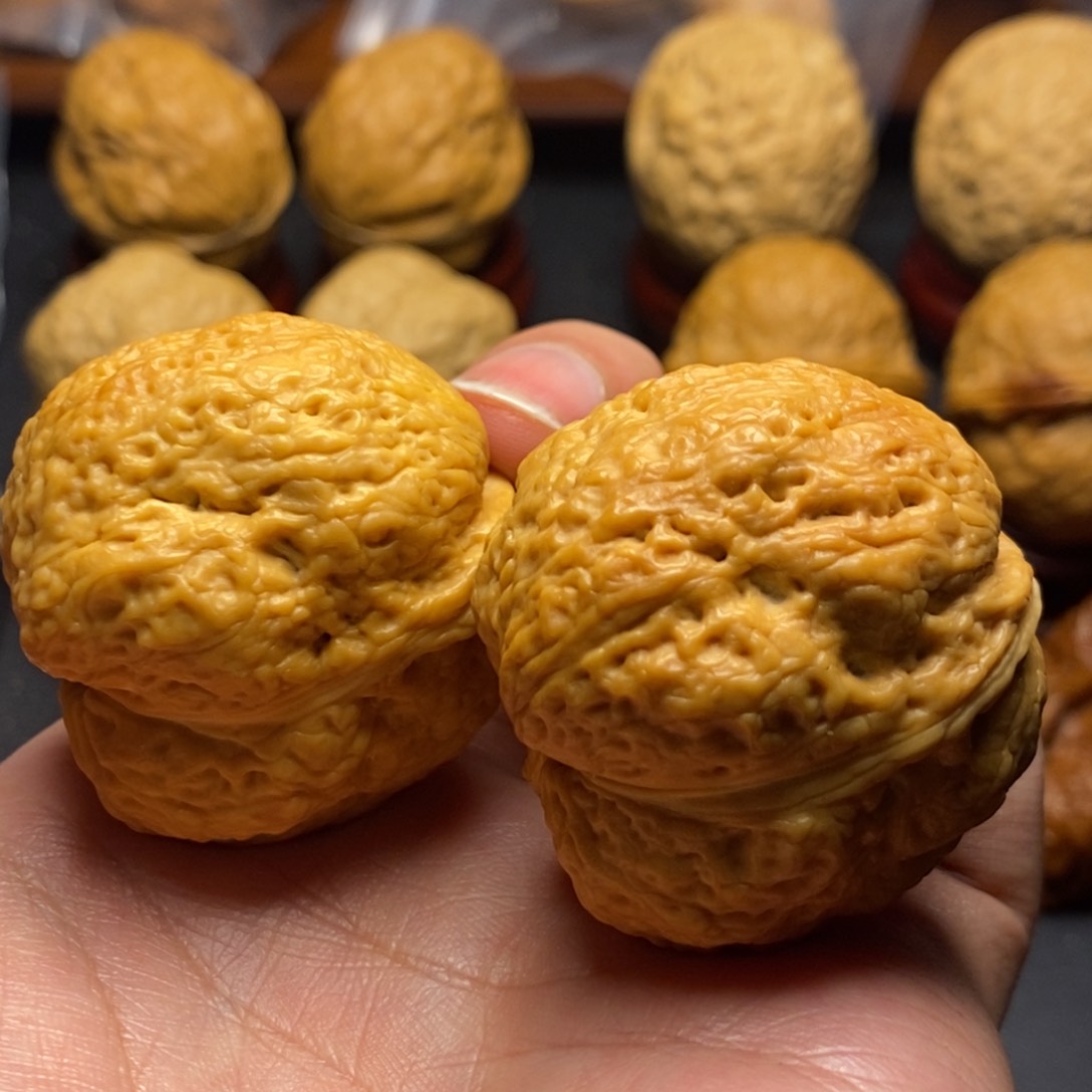 文玩核桃把件39尺象神蟾王