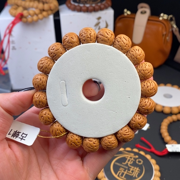 桃核手串古蝉14 （尺寸误差0.5之间）