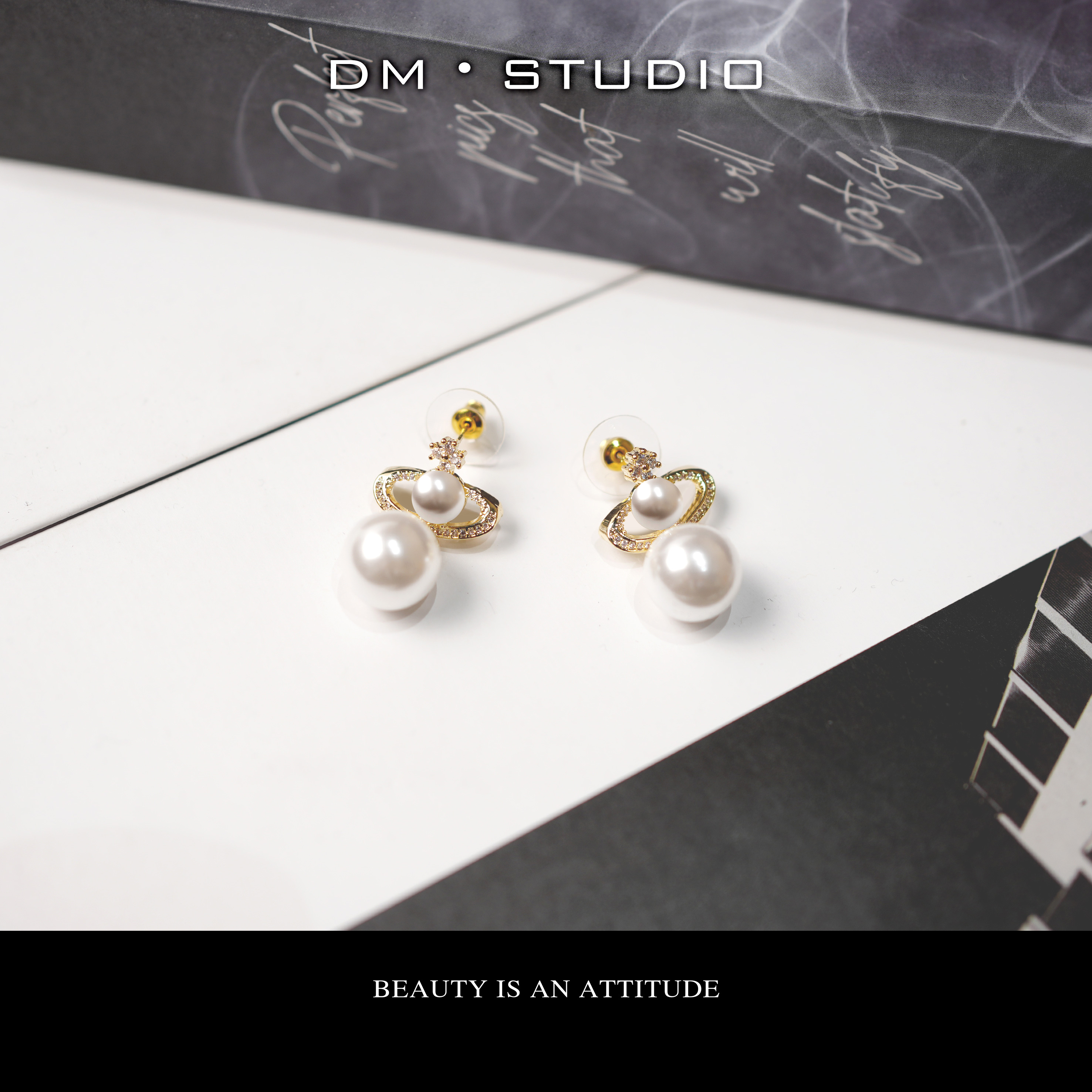 黄铜仿珍珠耳饰 •STUDIO/法式轻奢高级感钉珠小众耳钉耳饰（40556）