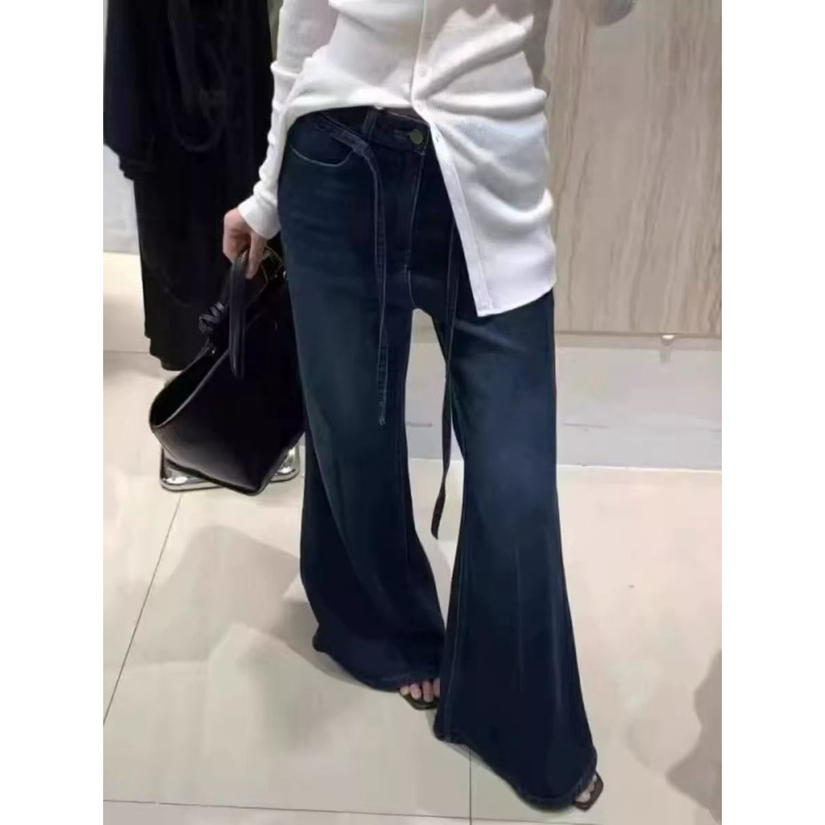 【理想微喇】复古洗水抓毛腰带款牛仔裤（2ML5271#）爱唯依