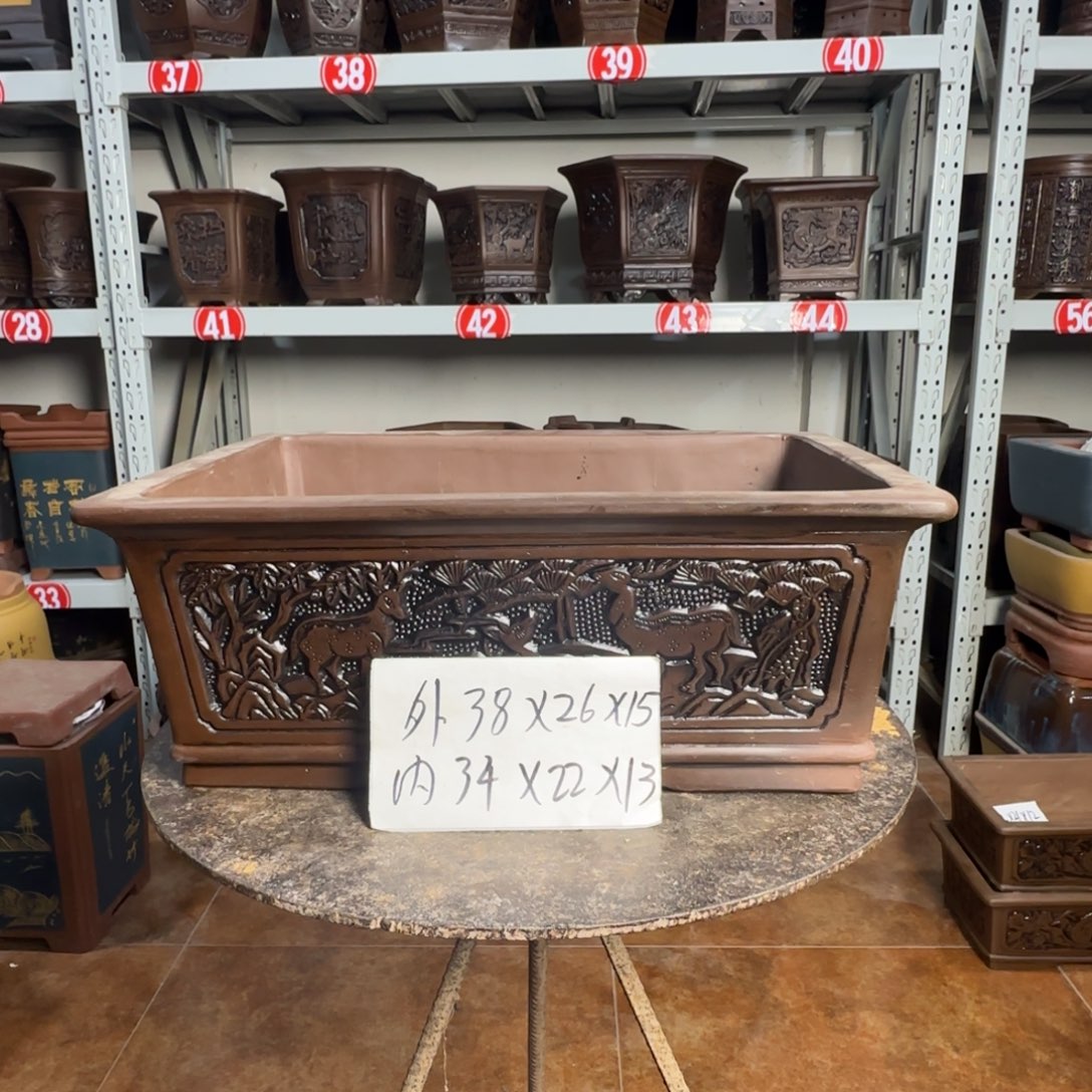 紫砂花盆，有1厘米左右尺寸差距有色差