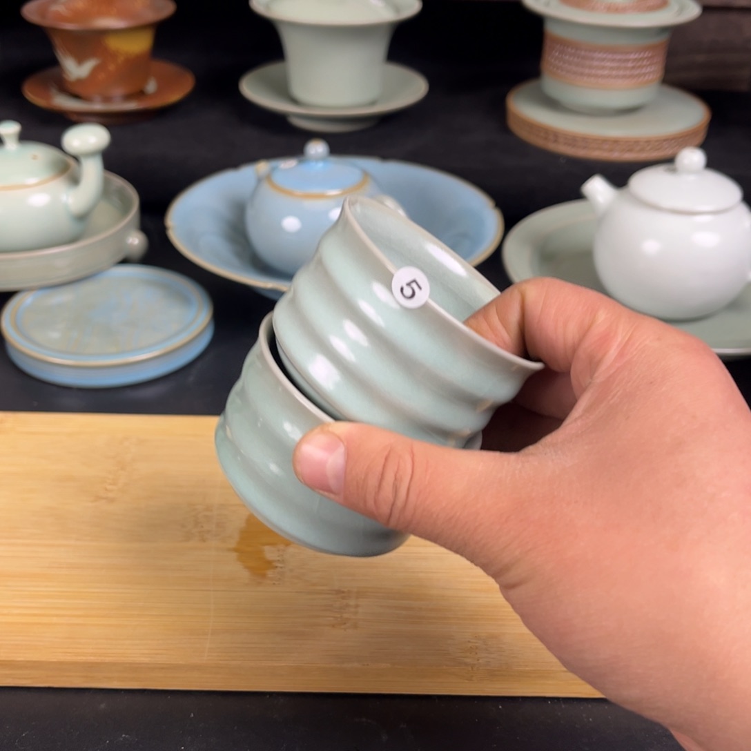 【闪购商品】开**了微瑕俩瑕疵瑕疵汝瓷