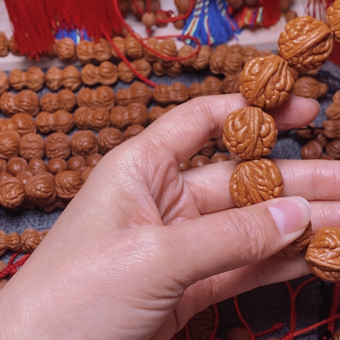 桃核吊坠桃枭手串