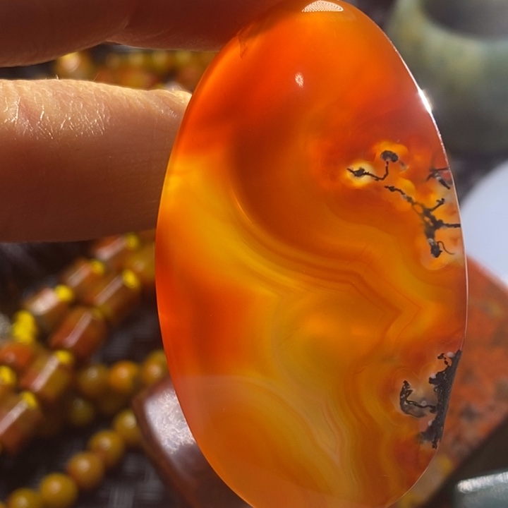 玛瑙/玉髓颈饰未镶嵌