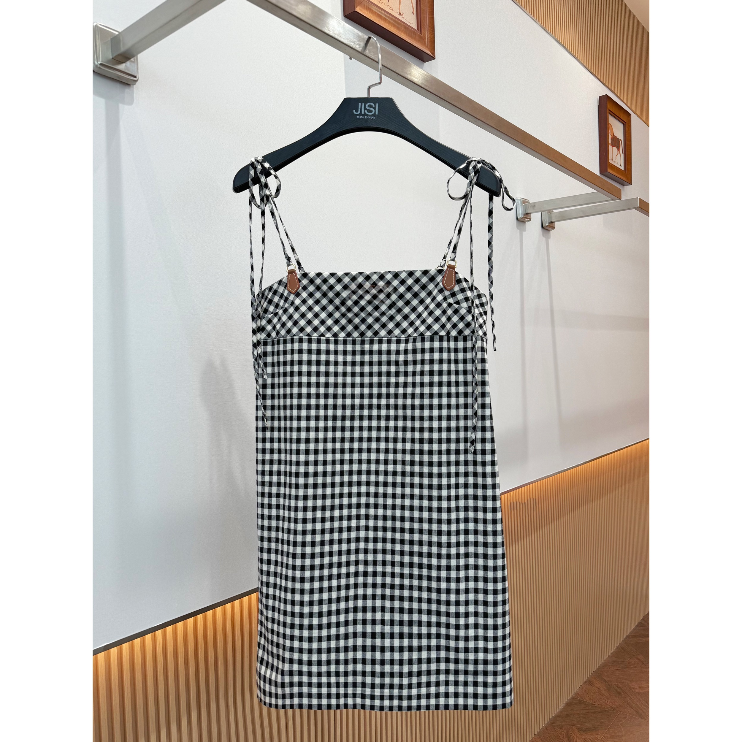 JISI M+黑白格吊带连衣裙-L25422A