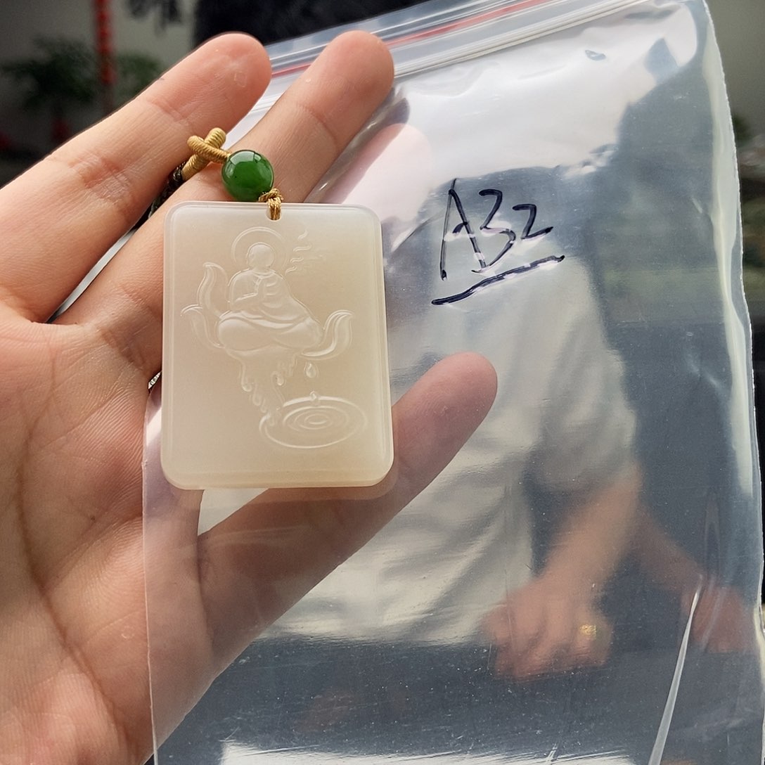 和田玉颜色多样性发拍一发一未镶嵌