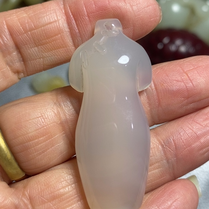 和田玉（糖玉）颈饰未镶嵌