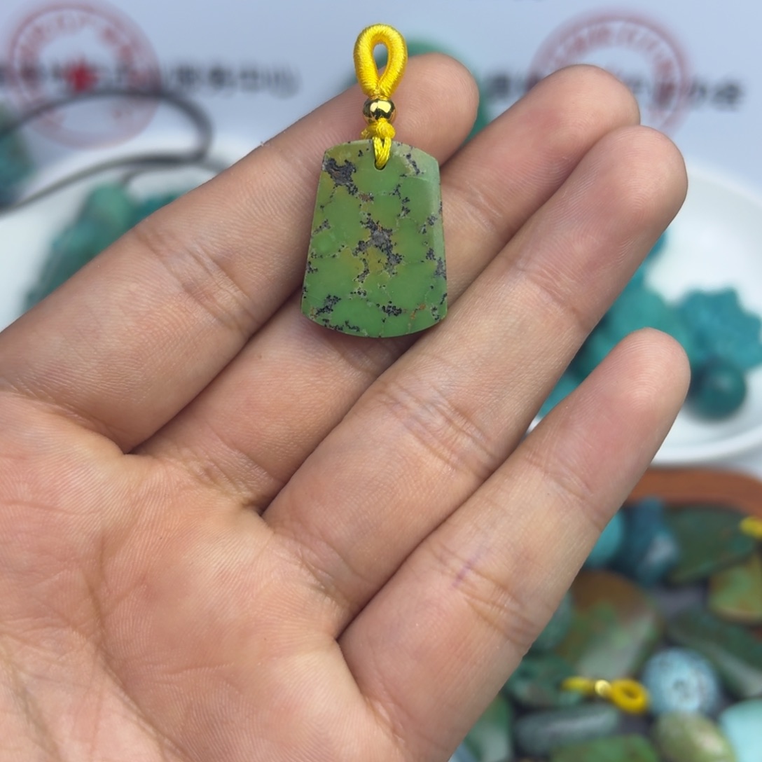 南红玛瑙未镶嵌绿松石