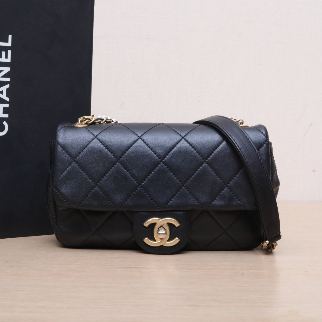 95新 Chanel/香奈儿 【娇】20B 斜跨包皮革S 30开金扣 P225275632
