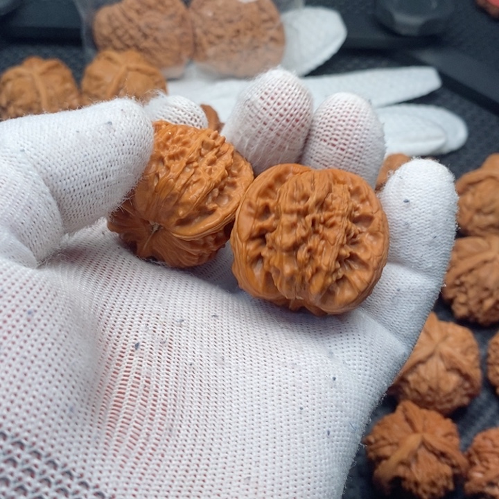 核桃手串/手链爱**云拼接白狮子5