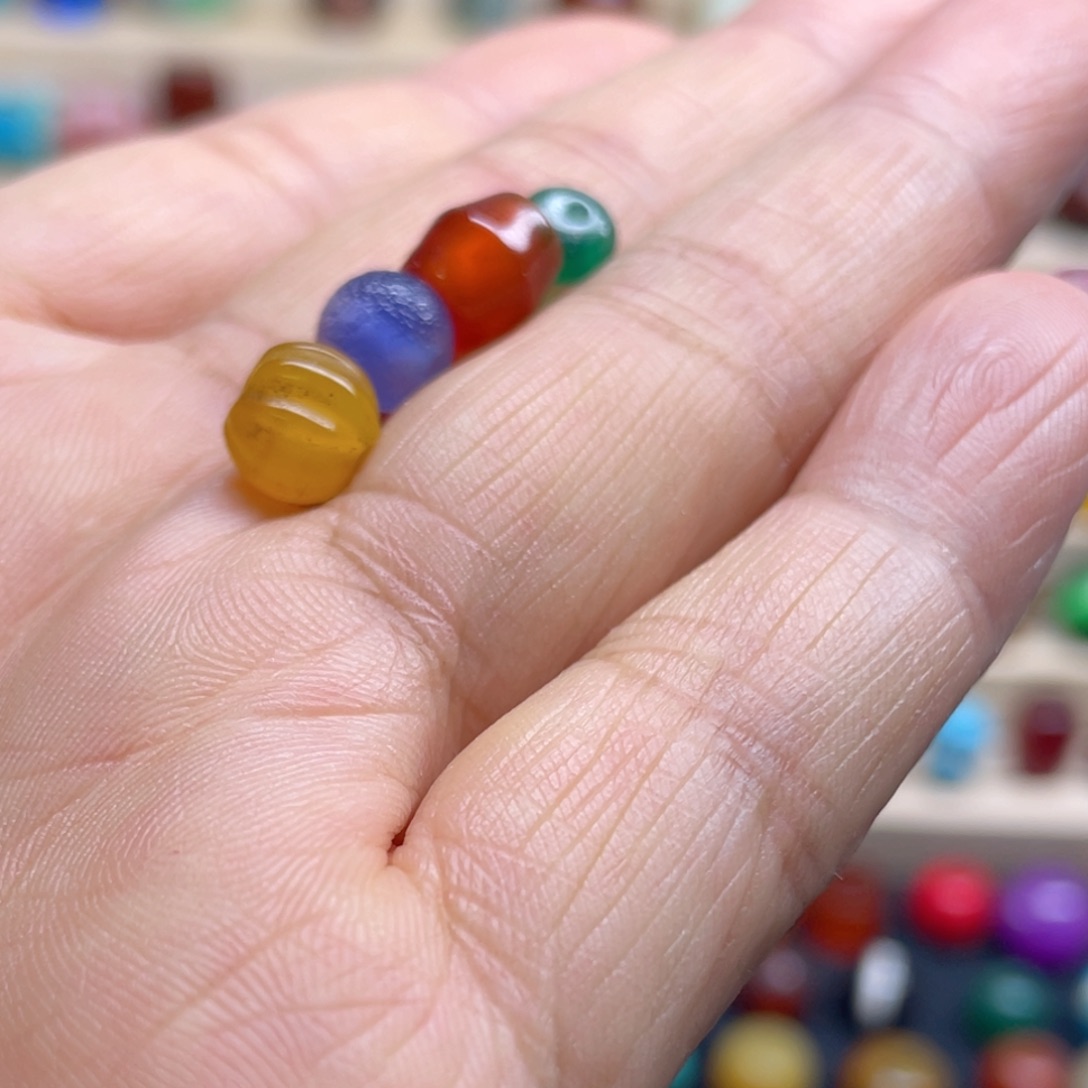 合金颈饰玛瑙/玉髓琪*