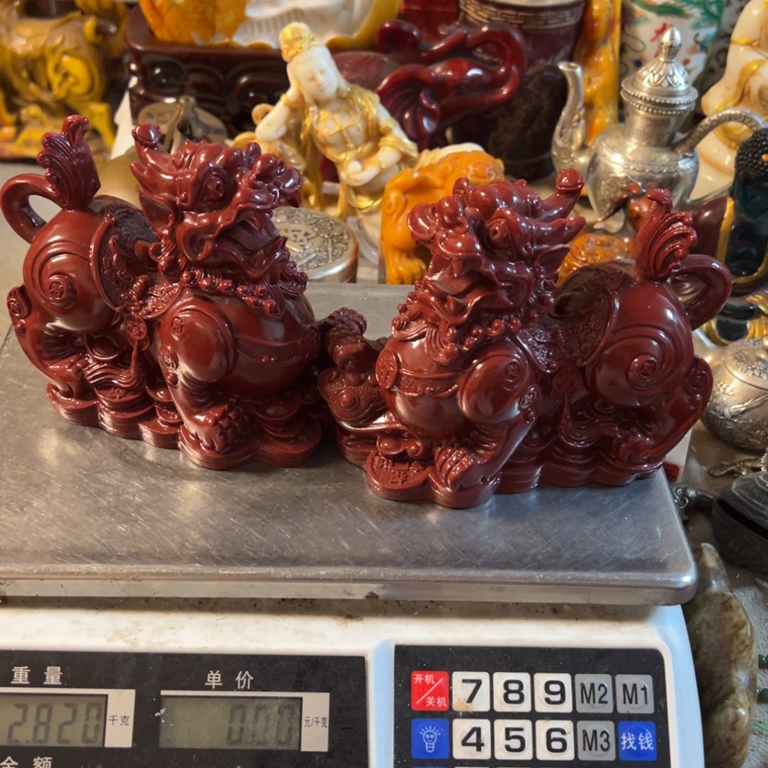 家居摆件等多种形式的装饰