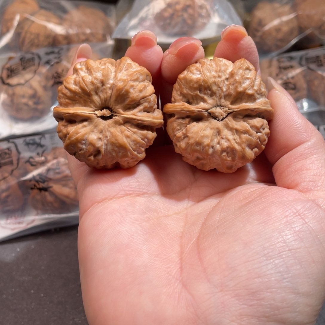 文玩核桃吊坠38.5蛤蟆头