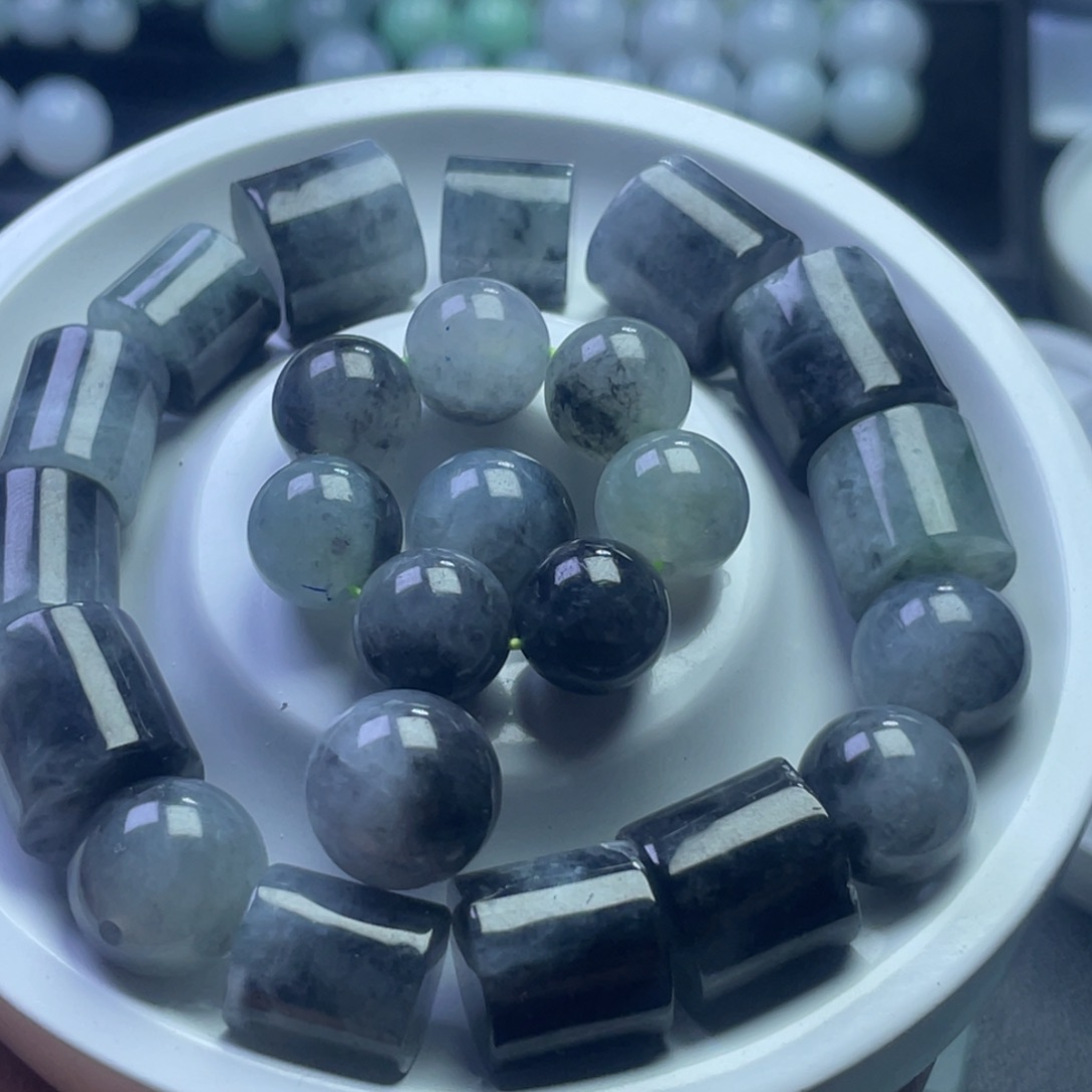 定制翡翠未镶嵌卡10冰乌鸡手串20颗