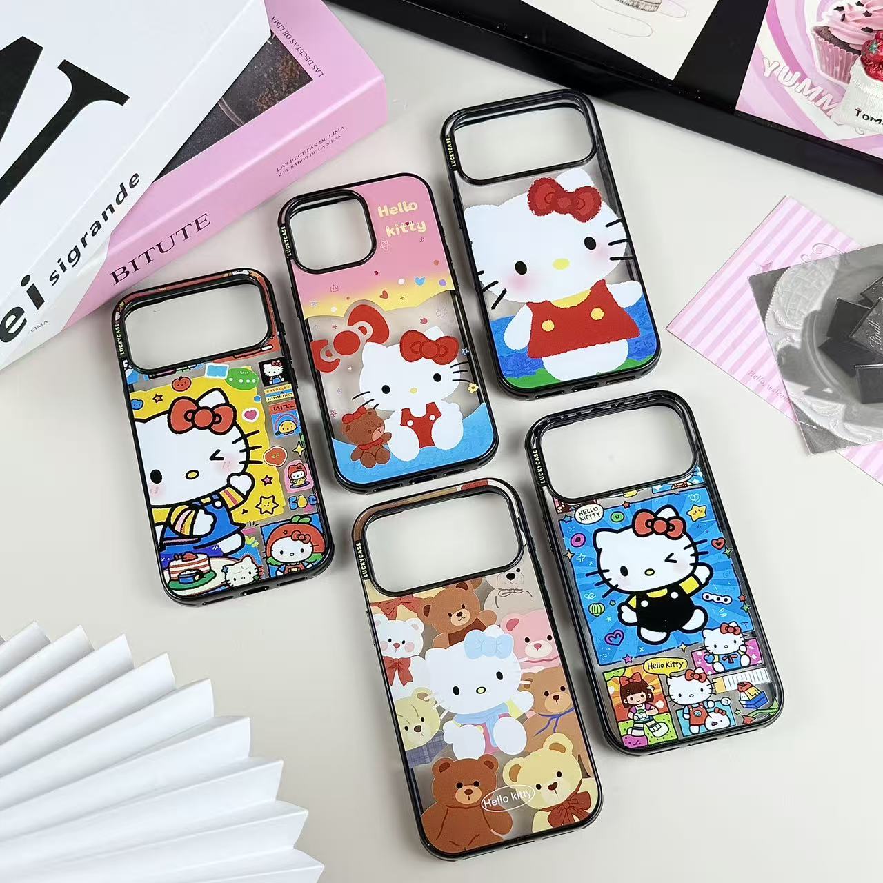 新款卡通可爱黑边kitty个性创意手机壳适用于苹果17promax.17pro