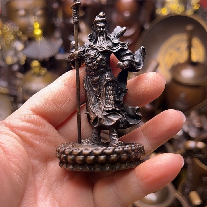 铜11233544456998866