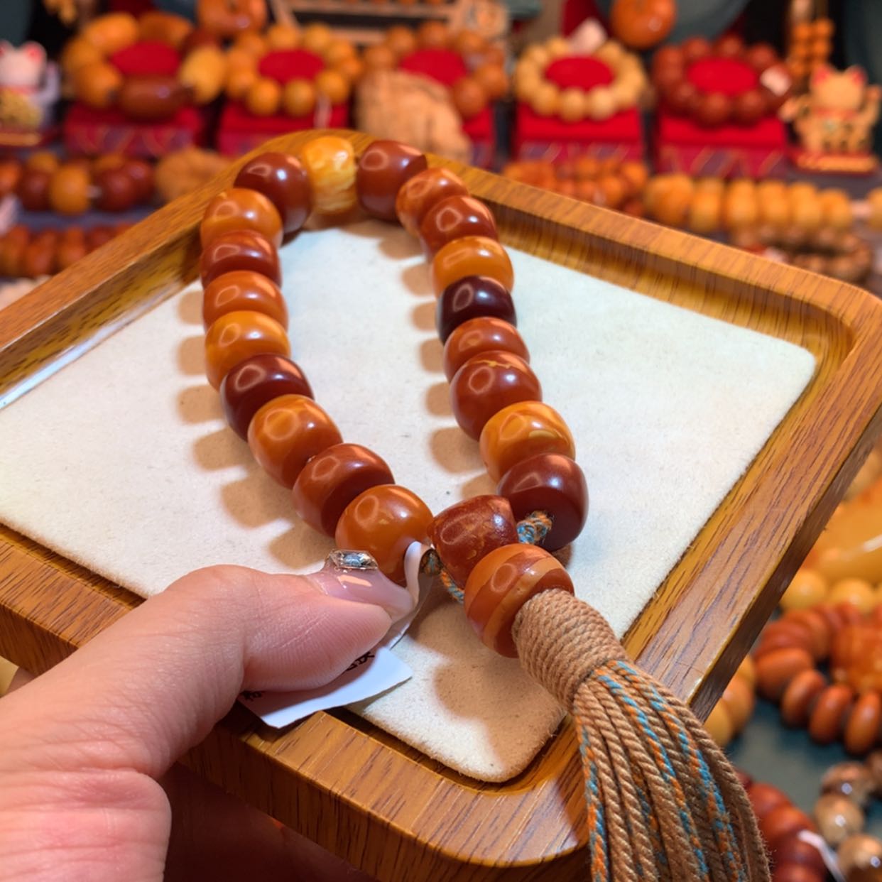 【闪购商品】蜜蜡手串未镶嵌富***人蜜蜡手串